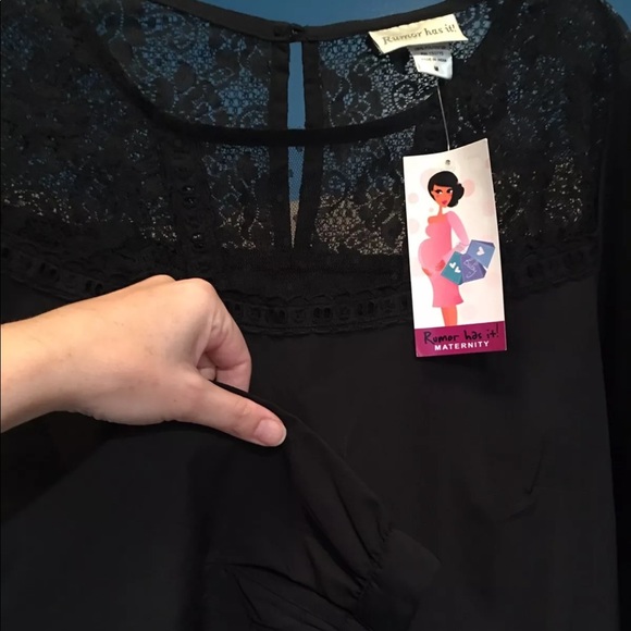 A black and white pair of maternity shirts - Picture 6 of 8